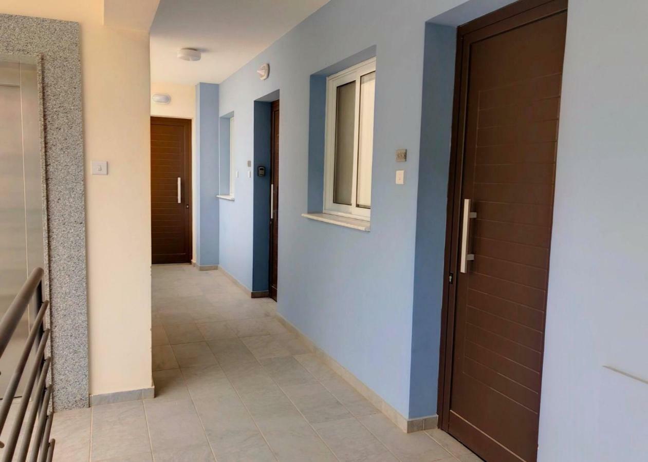 Mythical Sands Luxury Apartment Paralimni Exterior photo