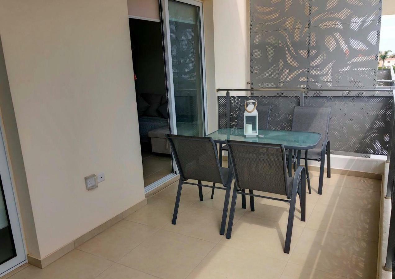 Mythical Sands Luxury Apartment Paralimni Exterior photo