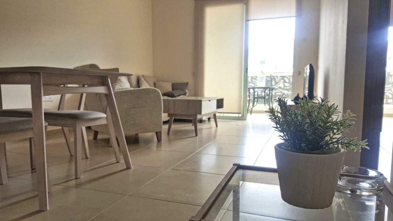Mythical Sands Luxury Apartment Paralimni Exterior photo