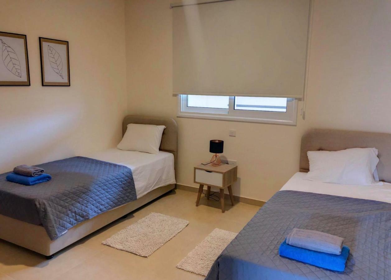 Mythical Sands Luxury Apartment Paralimni Exterior photo